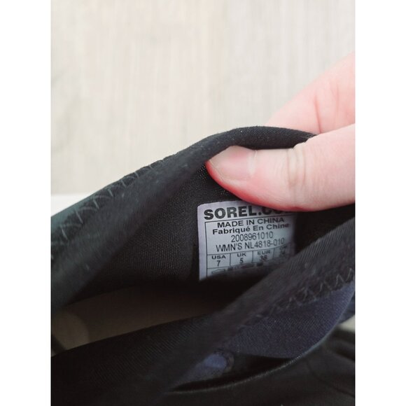 Sorel Explorer Defy Midi Sneaker Shoes 7 Womens Black White Athletic Slip On - Picture 6 of 7